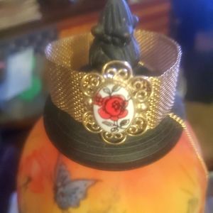 Vintage Necklaces & Bracelets